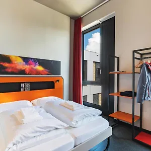 Hotel Meininger Centre Charmilles, Genève